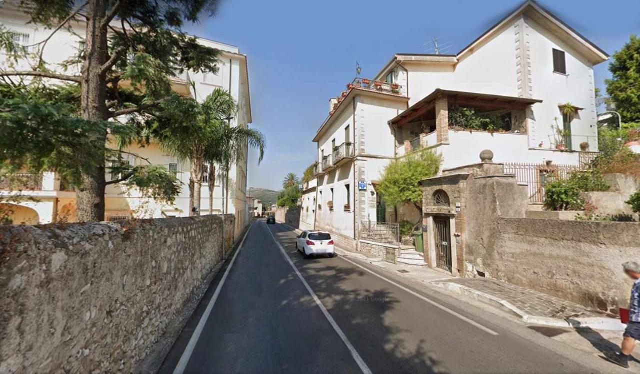 Ferienwohnung Casa Dinky Attico Con Terrazza Vista Mare Formia Exterior foto